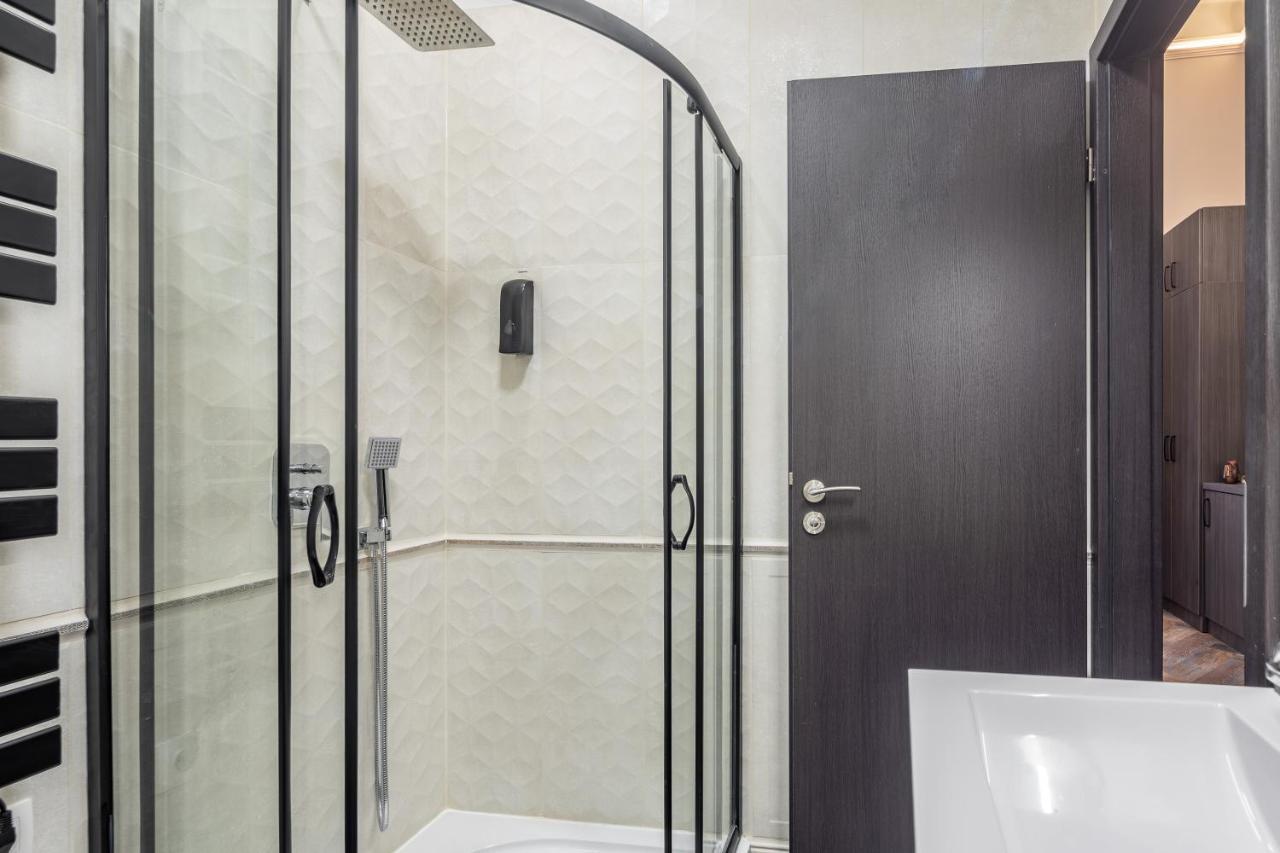 Luxurious Apartment 2Min Walk To Basilica Budapest Ngoại thất bức ảnh